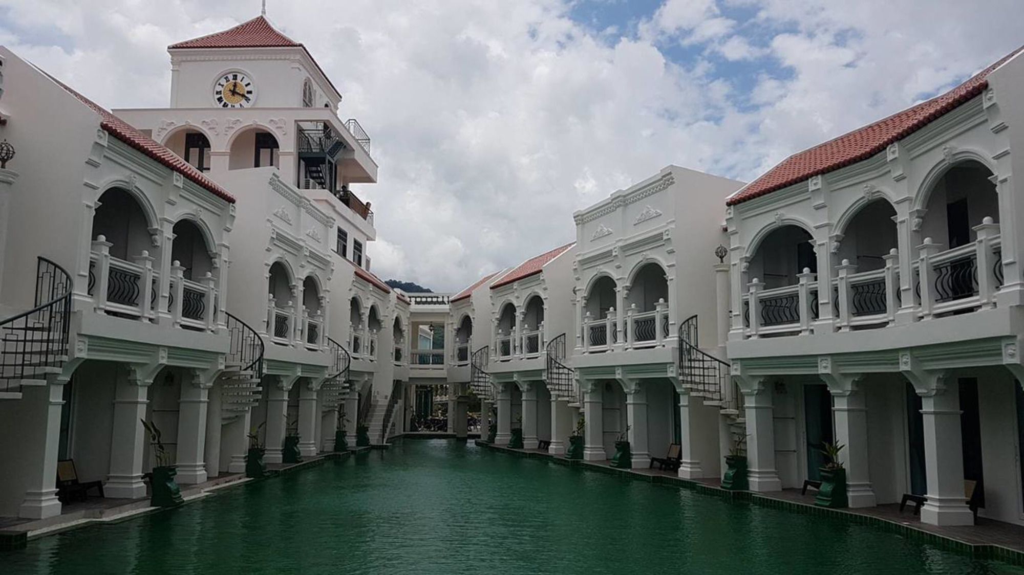Supicha Pool Access Hotel - Sha Plus Phuket Dış mekan fotoğraf